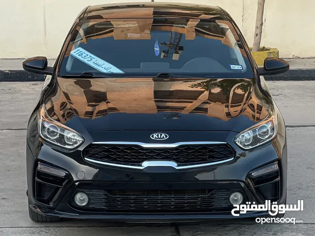 Used Kia K3 in Tripoli