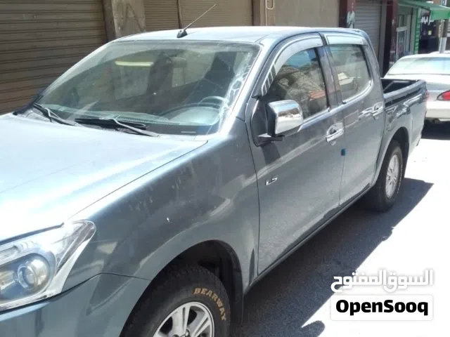 2013 Isuzu D-Max Standard