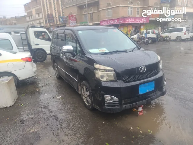 Toyota Voxy 2011 in Sana'a