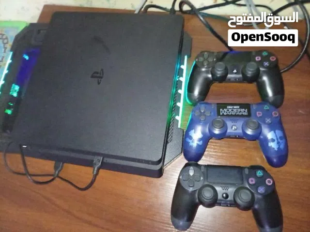 PS4 وكالة استعمال اقل من سنة