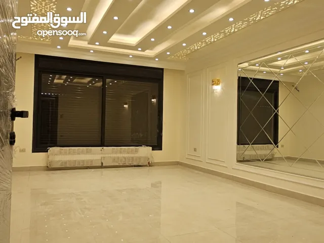 200 m2 4 Bedrooms Apartments for Sale in Amman Jubaiha