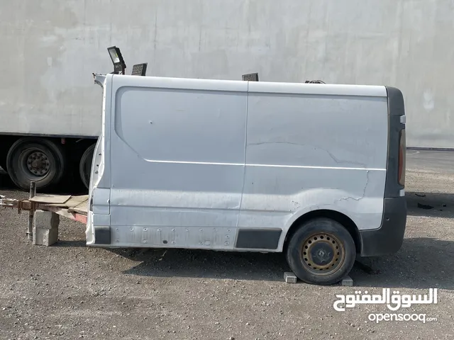 للبيع عربة سحب حجم الكبير