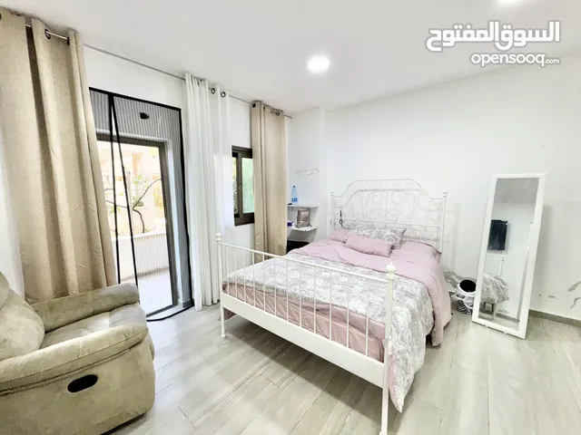 ستيديو للإيجار في رام الله