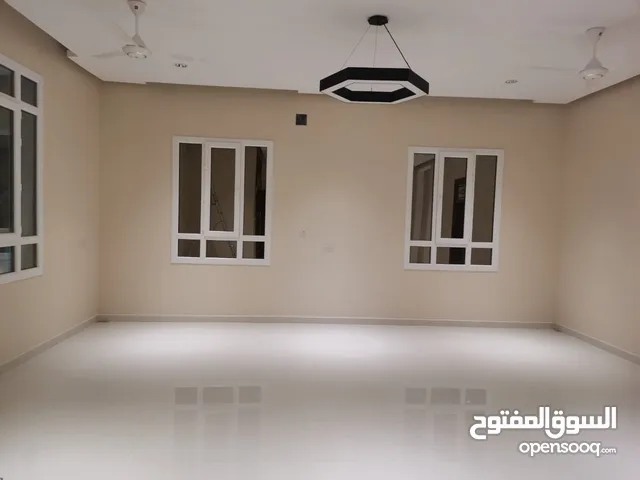 527 m2 More than 6 bedrooms Villa for Rent in Dhofar Salala