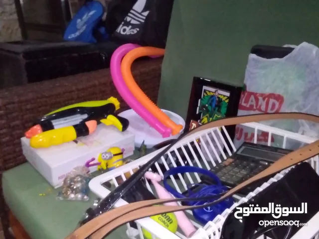 بازار 1 دينار جديد بالنمرة في الخامس خلف المستشفى الاستشاري تفضل علي والك تكون راضي