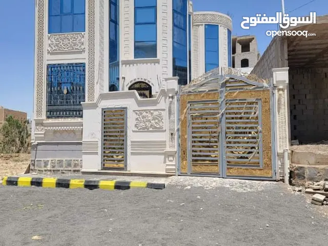 4 m2 4 Bedrooms Villa for Sale in Sana'a Western Geraf