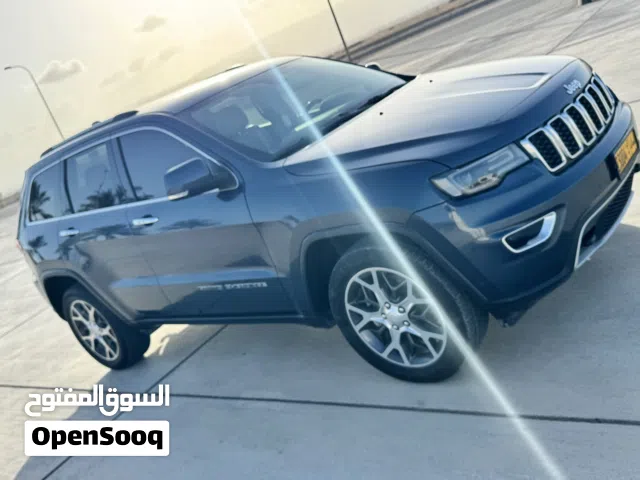 Used Jeep Grand Cherokee in Dhofar