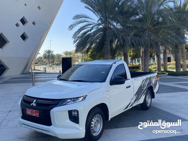 للبيع بيك غمار موديل 2023 الممشى 18,000 فقط