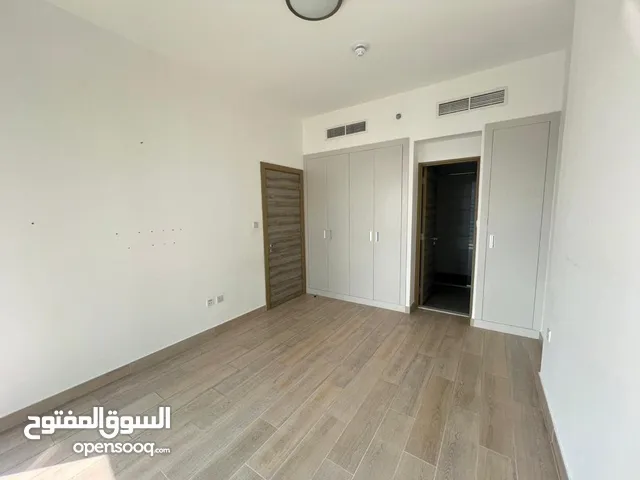 شقة في دبي للإيجار السنوي