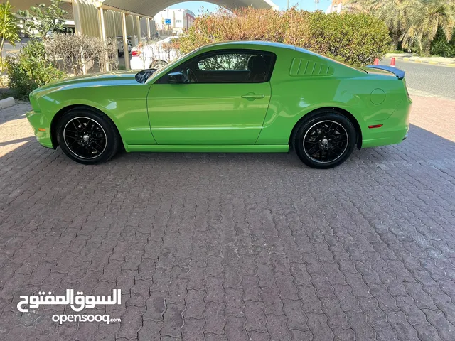 Used Ford Mustang in Kuwait City