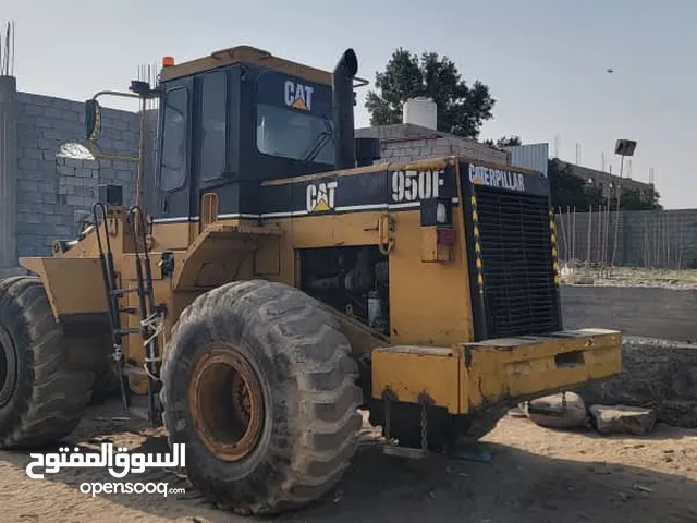شيول ذات 4كفرات نوعيه كتر بلر وكاله وربط،جميع محركاته ربط،وكاله حجم 950F بدون جمارك عليه مبايعه رسمي