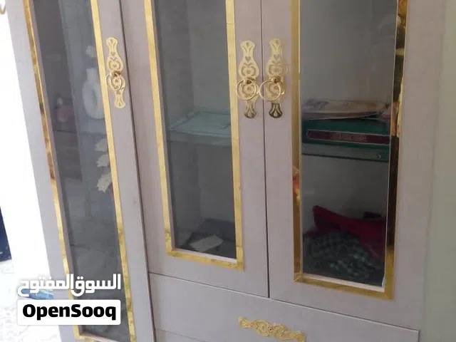 بوفى نضيف بيع مستعجل السعر كزيوني 450بس بيع مستعجل