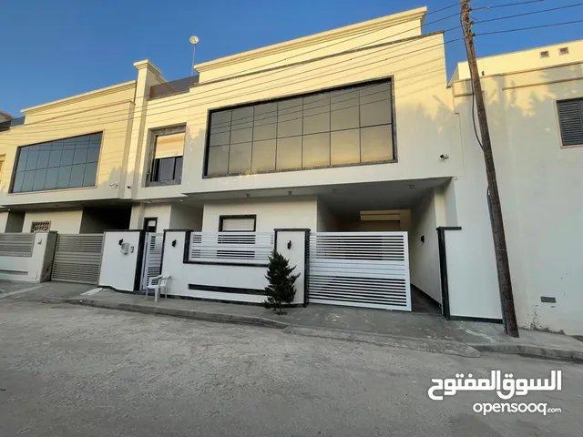 300 m2 4 Bedrooms Townhouse for Sale in Tripoli Al-Sabaa