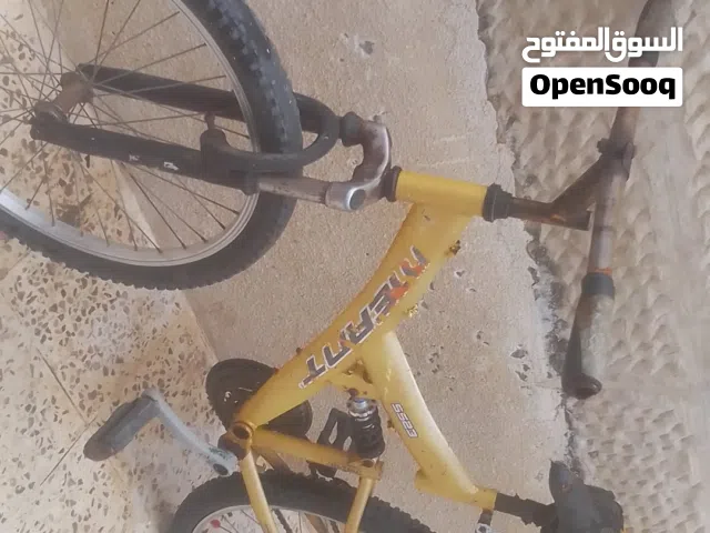 بسكليت للبيع مستعمل السعر 35 التواصل خاص