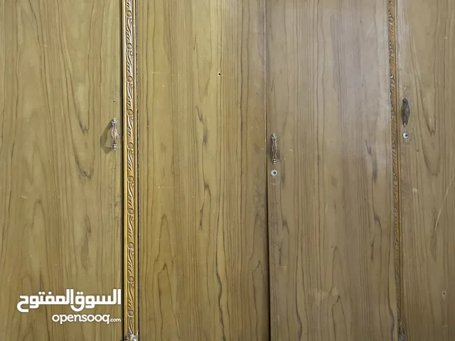 كنتور مستعمل للبيع مفتوح مرة واحده فقط خشب عراقي نجارة