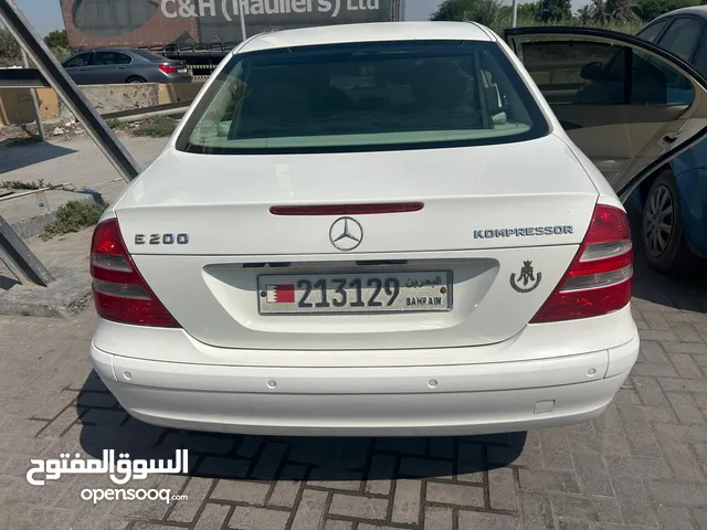 Used Mercedes Benz E-Class in Northern Governorate