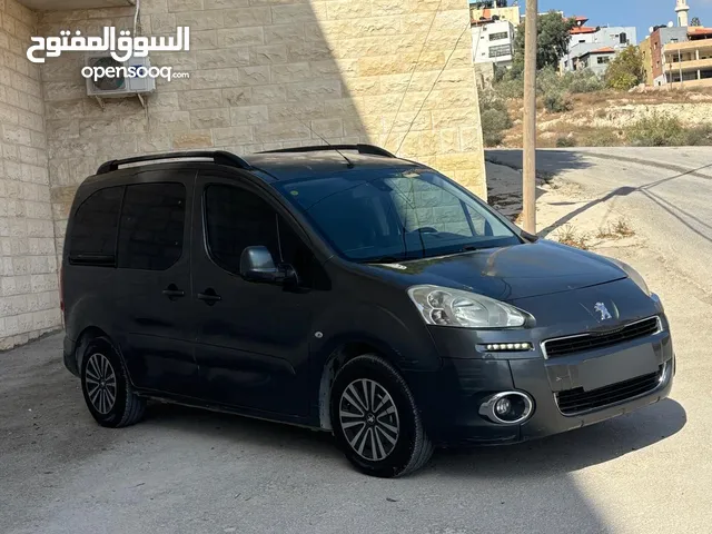 بيجو بارتنر 2015 / 6+1 فحص نخب