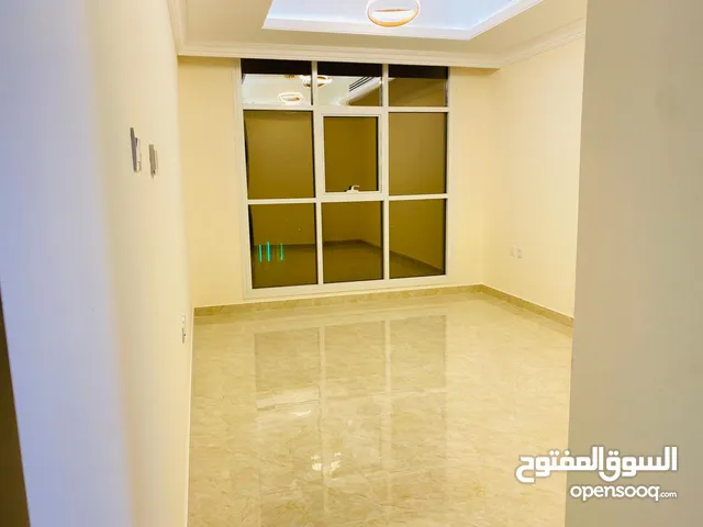 شقة غرفتين وصالة في الروضة 2