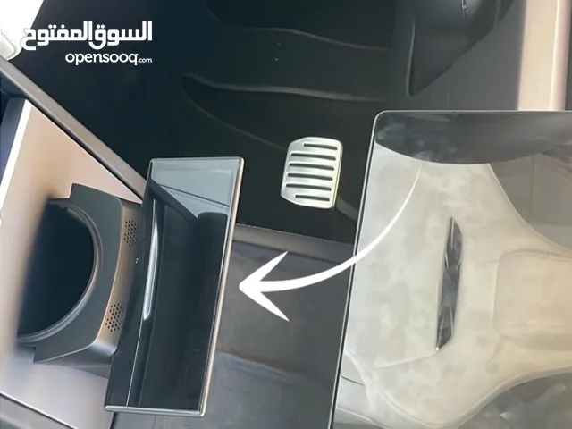 شاشة تسلا للبيع