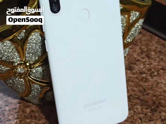Samsung Galaxy A11 32 GB in Benghazi