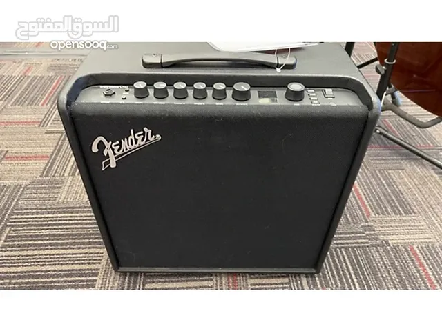 Fender lt50 for sale rarely used