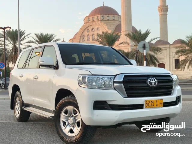 Toyota Land Cruiser 2020 in Muscat