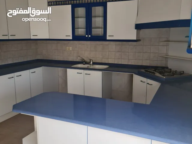 290m2 4 Bedrooms Apartments for Sale in Ramallah and Al-Bireh Al Tira