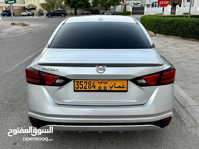 Used Nissan Altima in Al Sharqiya