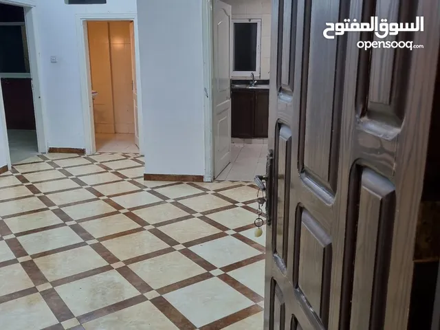 115 m2 3 Bedrooms Townhouse for Rent in Amman Al-Rabwa