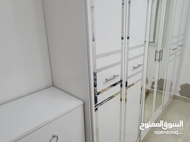 غرفه نوم مستعمله 6قطع للبيع