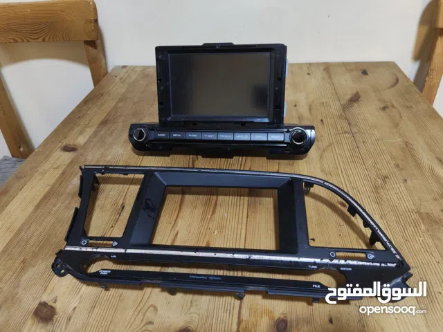 Hyundai Elantra Head Unit 2017