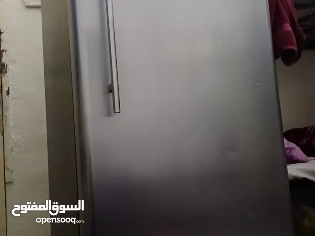 ثلاجه للبيع