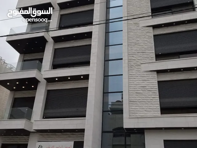 REF:13088 - شقة فاخرة للبيع في أم أذينة