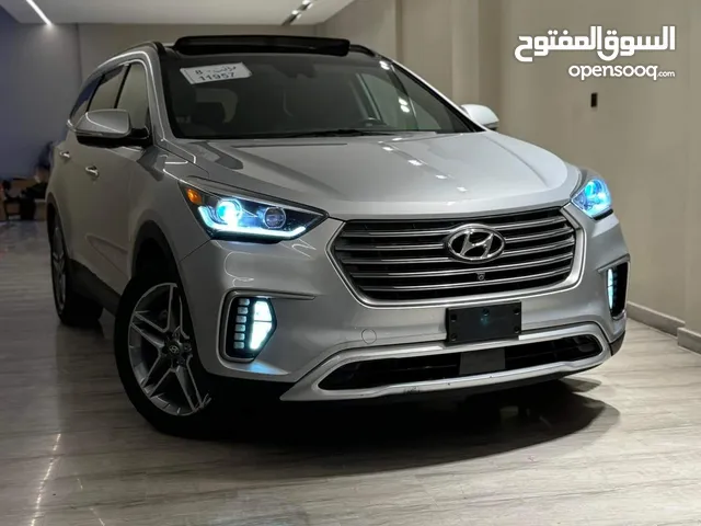 -الـنوع : HYUNDAI ..... -الفئة :  SANTAFE ULTIMATE ... -سـنة الصـنع : 2017.... -سعة المحرك :  33  .