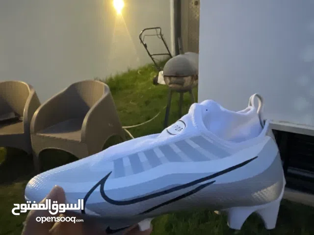 40.5 Sport Shoes in Tripoli