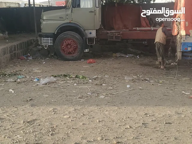 مرسيدس عايدي موديل 1980