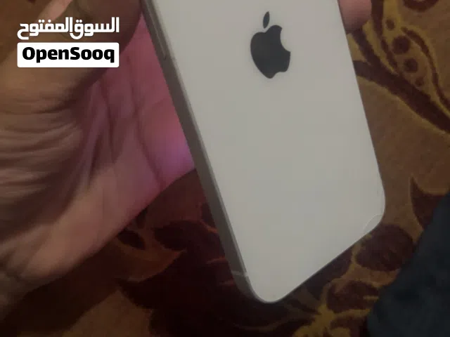تلفون 13 جيد جدا ما يعلق و ما يسخن و سلس في الاستخدام  سبب البيع حاله ماديه ظروف خاصه