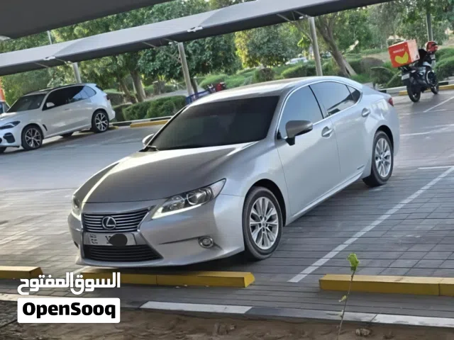 Used Lexus ES in Dubai