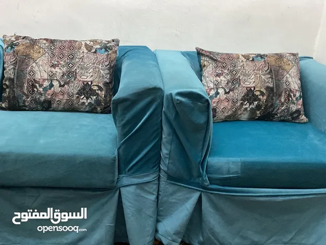 2 كرسي انتريه مستعمل نفس الجديد نظاف جدا