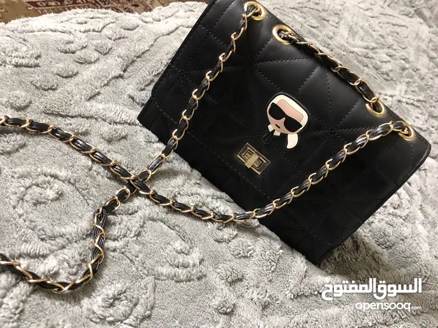 Hand Bags Black for sale  in Zarqa