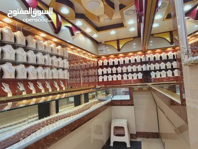 محل ذهب معا الديكور جديد في شارع هايل