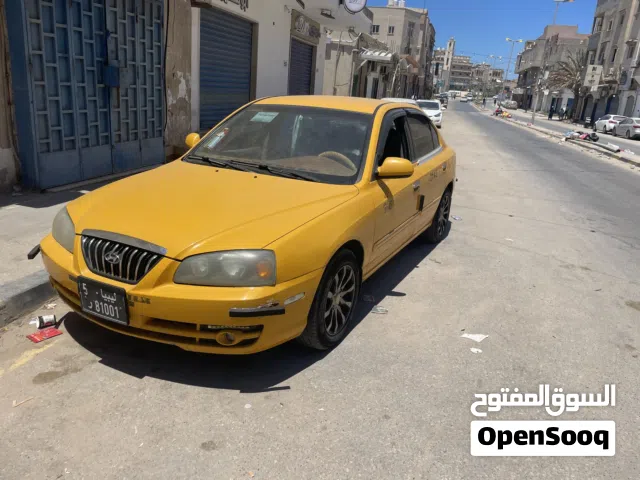 2005 هيونداي افانتي Standard