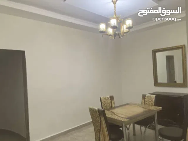 شقة للايجار مطلوب عائلة أجنبية
