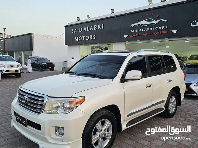 Used Toyota Land Cruiser in Al Batinah