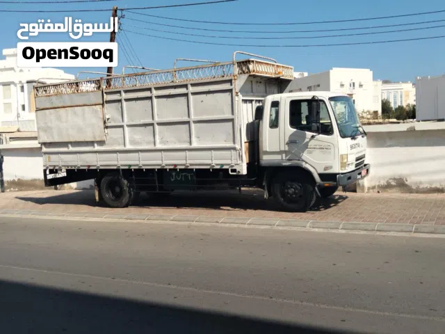 Truck for sale good condition engine geer everything ok 7 ton