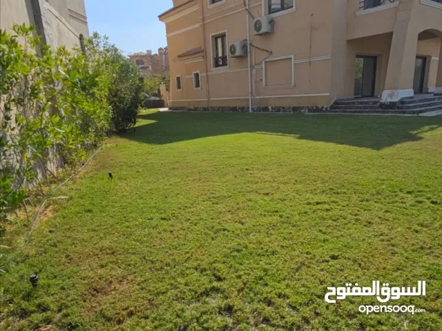450 m2 More than 6 bedrooms Villa for Sale in Cairo Fifth Settlement