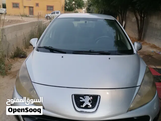 2008 بيجو 207 CC Sport