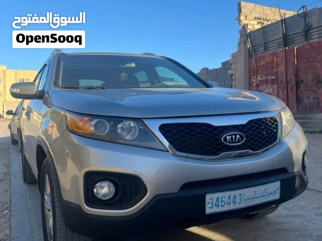 Used Kia Sorento in Tripoli