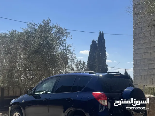 Used Toyota RAV 4 in Ramallah and Al-Bireh