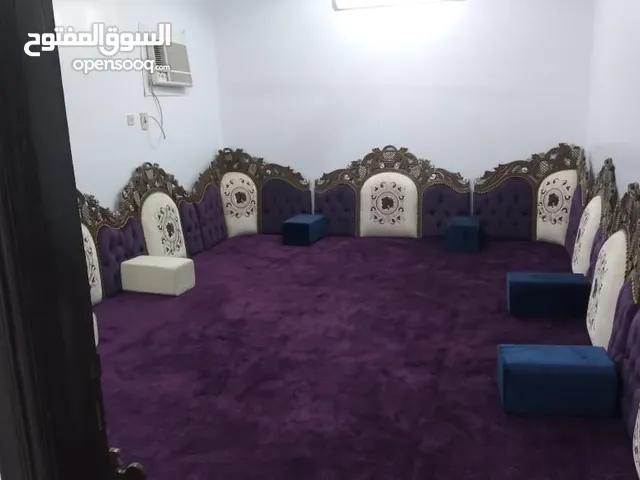 300 m2 4 Bedrooms Apartments for Rent in Al Riyadh Tuwaiq